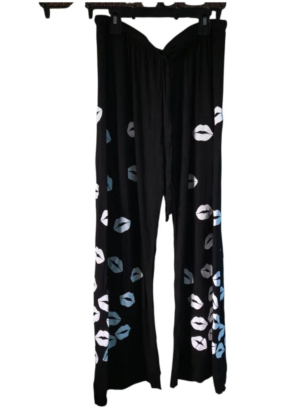 Lauren Moshi All Over Lips lounge/pj pants